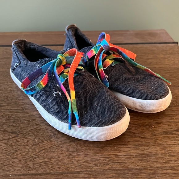 Sperry Sneakers Big Kid Size 1 - Picture 1 of 5